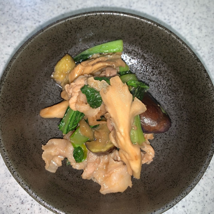 豚肉と舞茸・なす・青梗菜のオイ味噌炒め